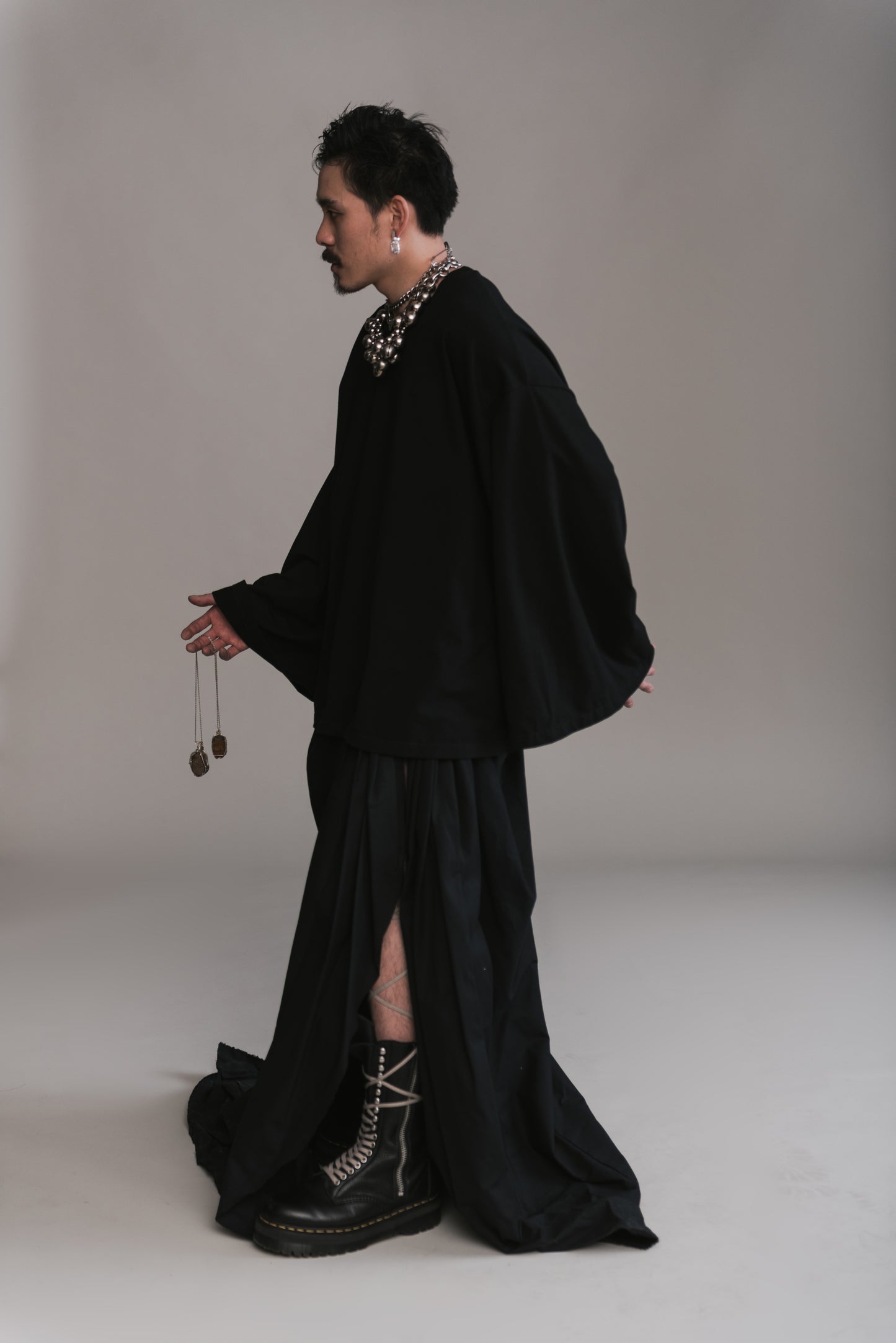 Chopped T-Shirt and Voluminous Skirt
